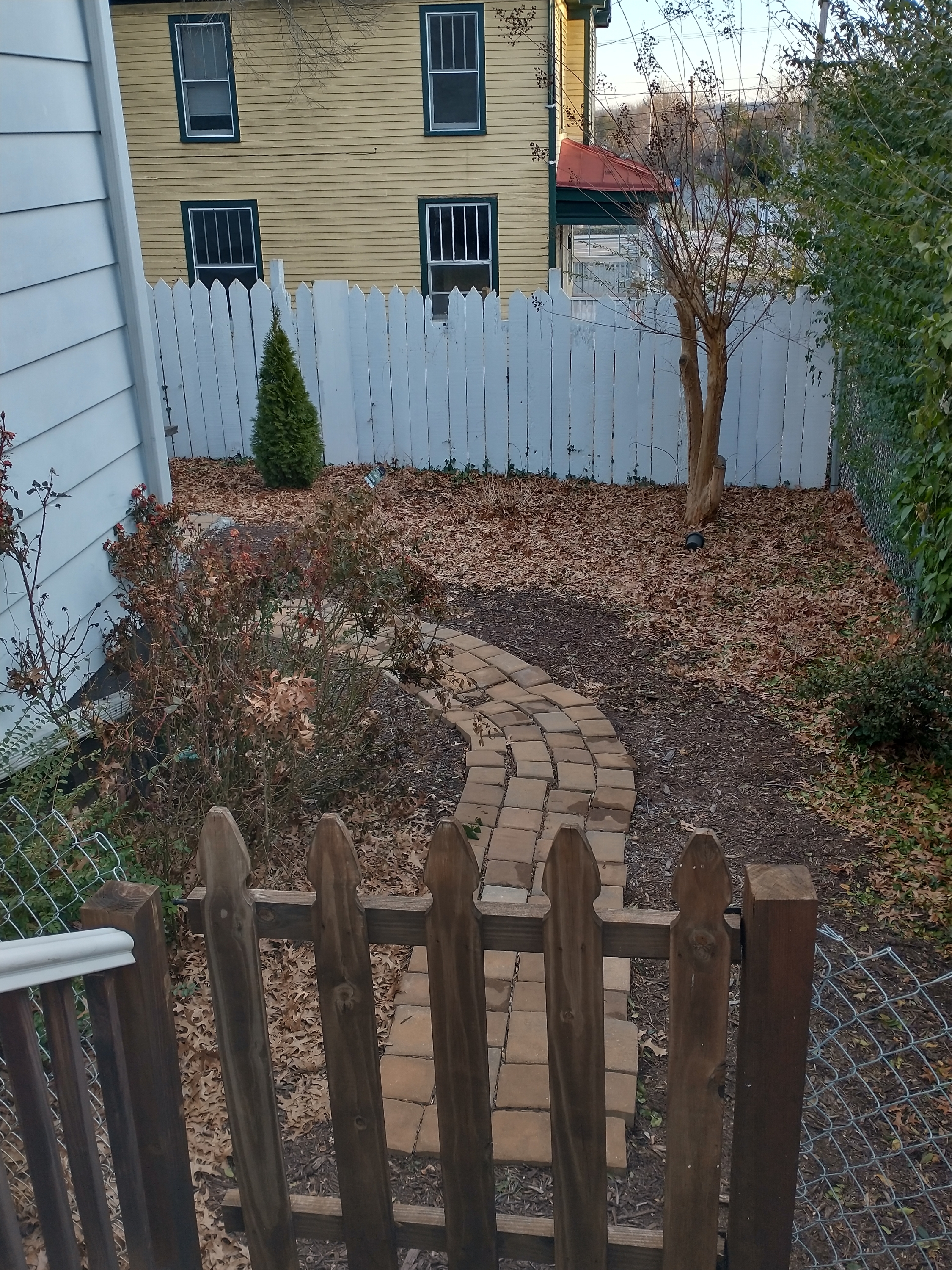 Property thumbnail image